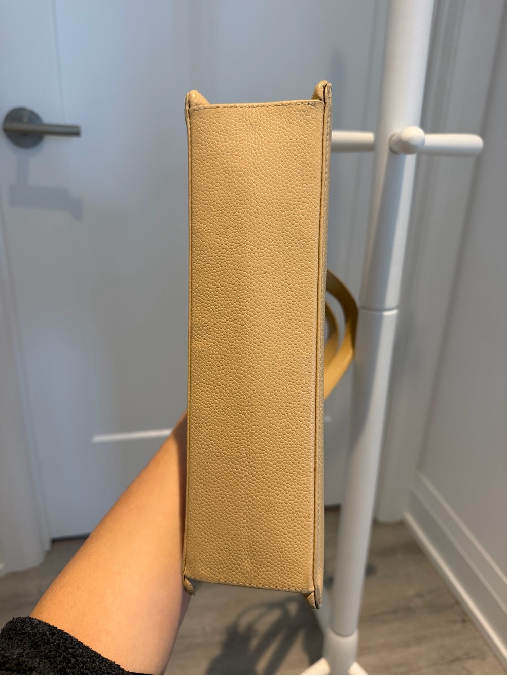 Chanel Tote Bag (beige) - Picture 16 of 17